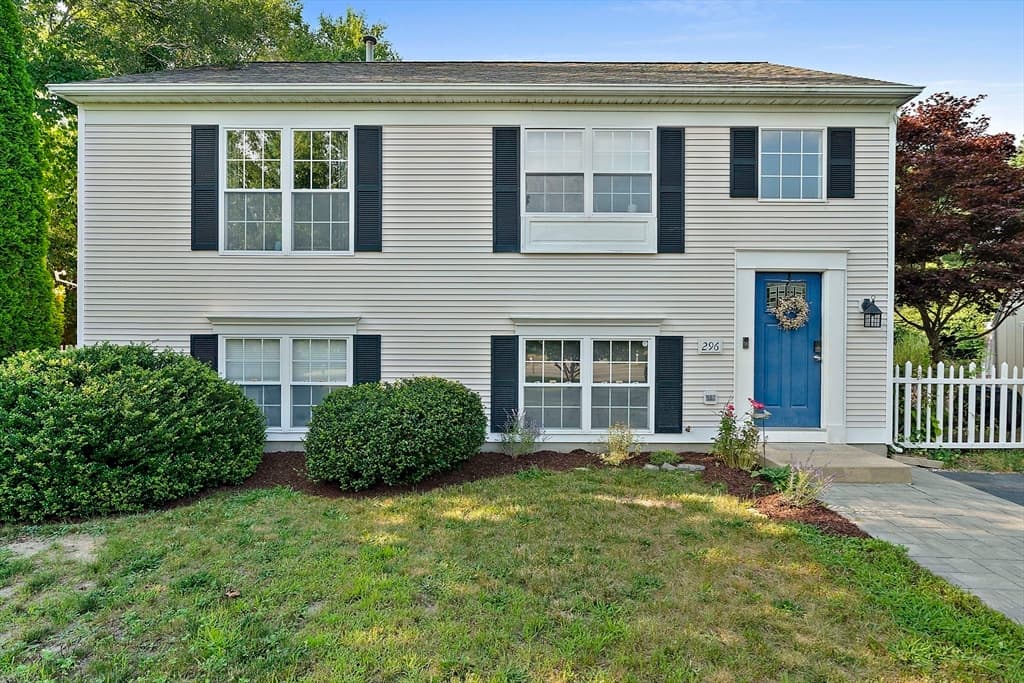 296 Raymond Road, Plymouth MA 02060 photo 2