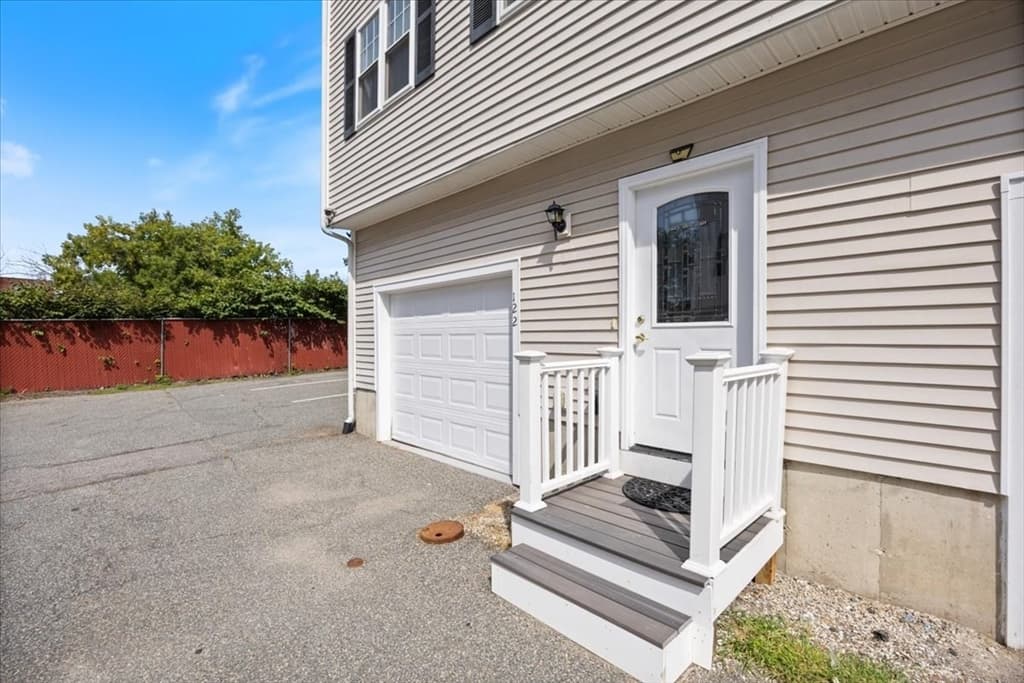 122 Locust St. # 4, Haverhill MA 01830 photo 23