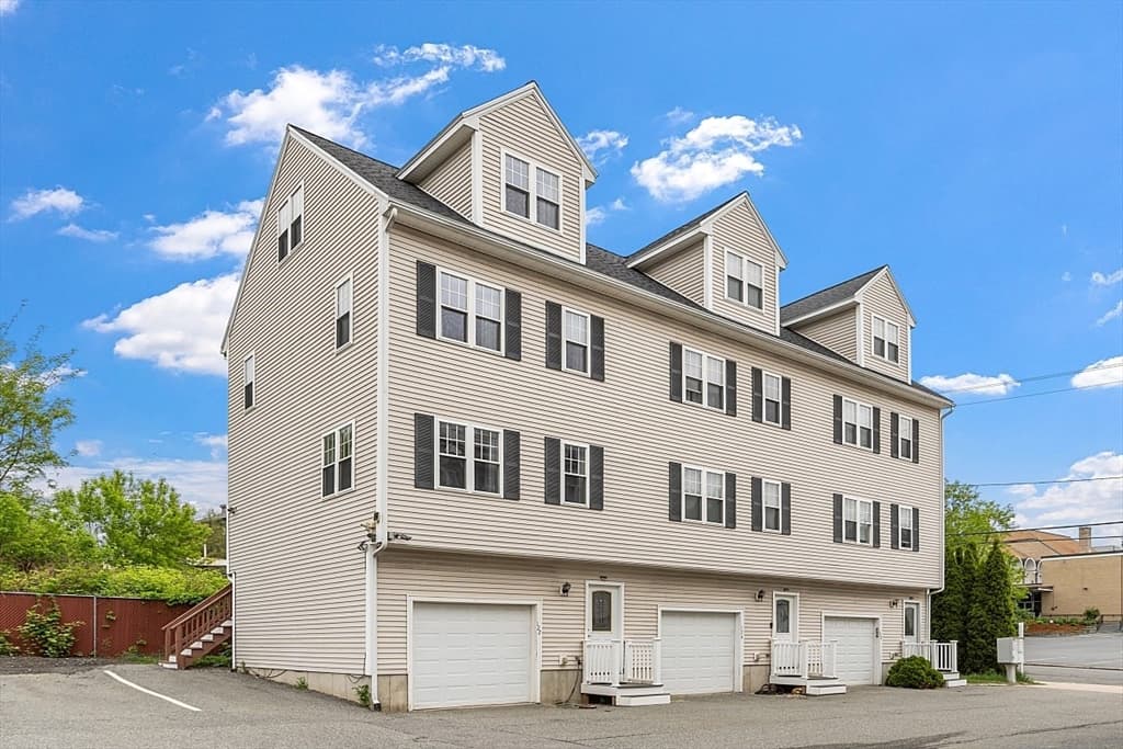122 Locust St. # 4, Haverhill MA 01830