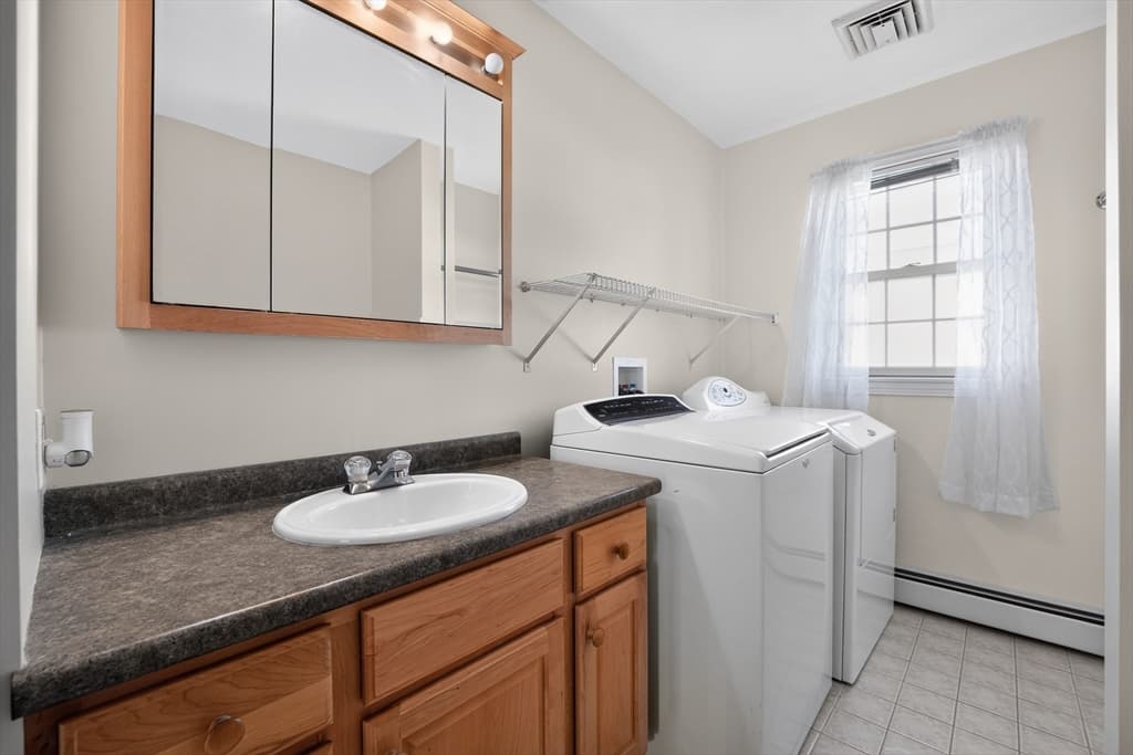 79 Emerald Dr, Lynn MA 01904 photo 12