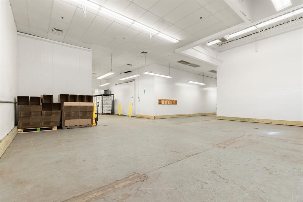11 Commercial St # 11, Medford MA 02155 photo 6