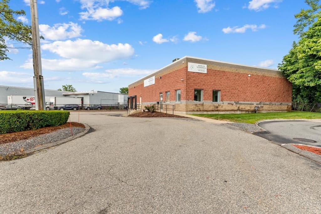 11 Commercial St # 11, Medford MA 02155 photo 4