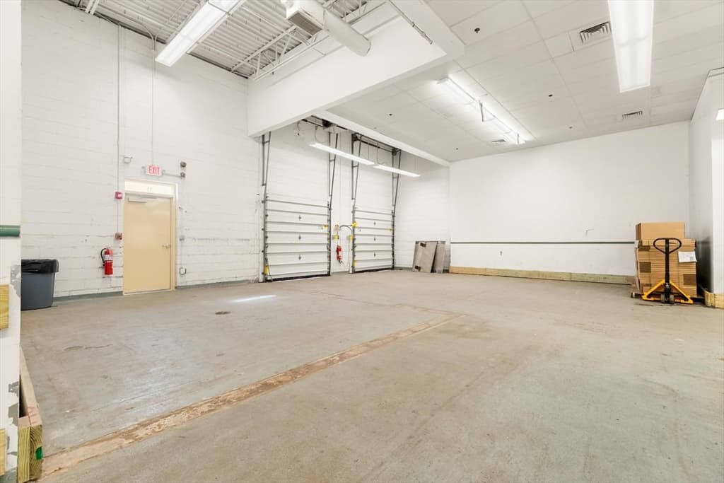 11 Commercial St # 11, Medford MA 02155 photo 8