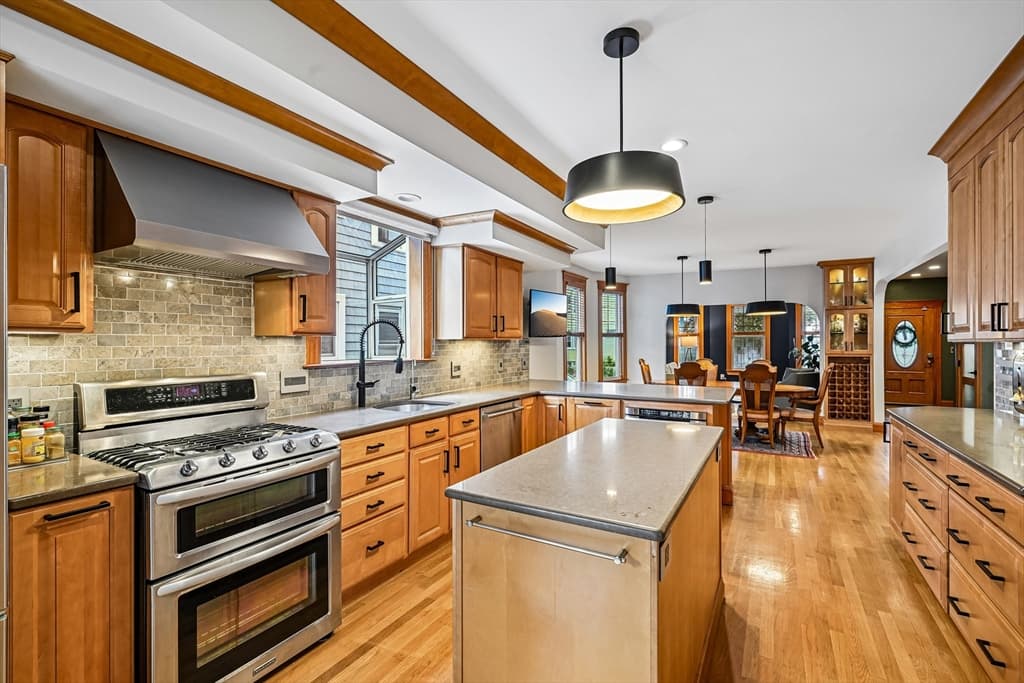 47 Emerald Street # 47, Medford MA 02155 photo 13