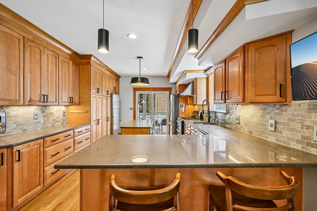 47 Emerald Street # 47, Medford MA 02155 photo 10