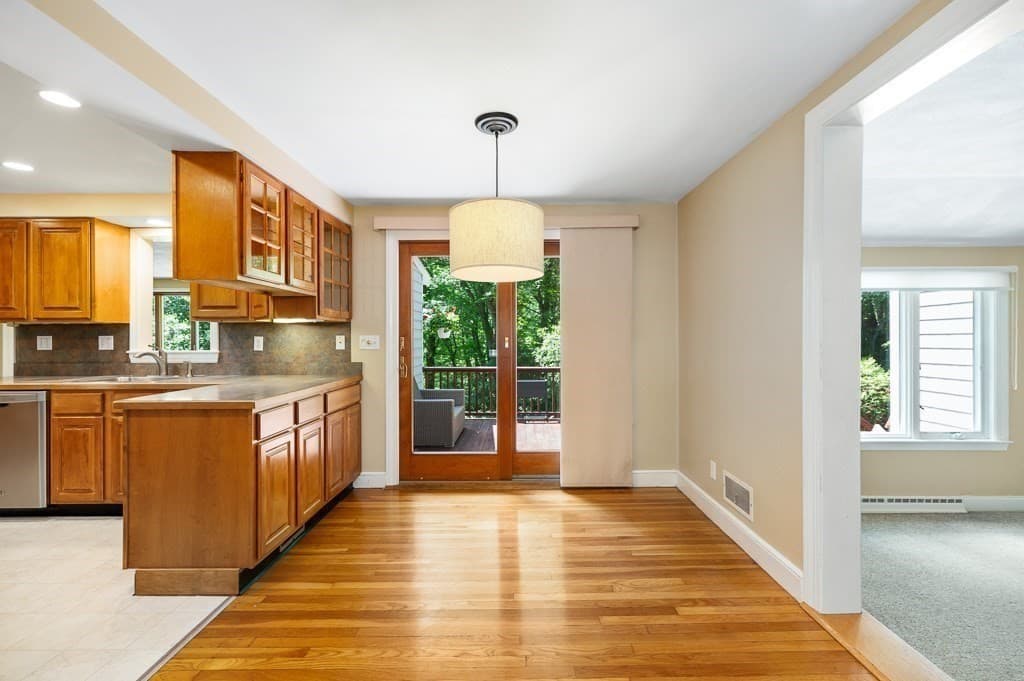 Single Family Residence at 101 Topsfield Road, Wenham MA 01984, Wenham, photo 8 of 40