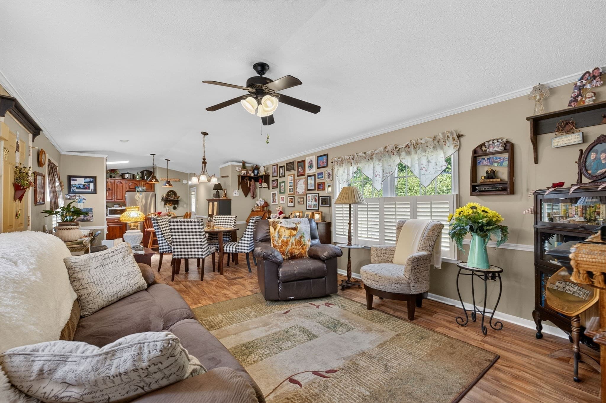Mobile Home at 30 Tucker Terrace, Raynham MA 02767, Raynham, photo 3 of 34