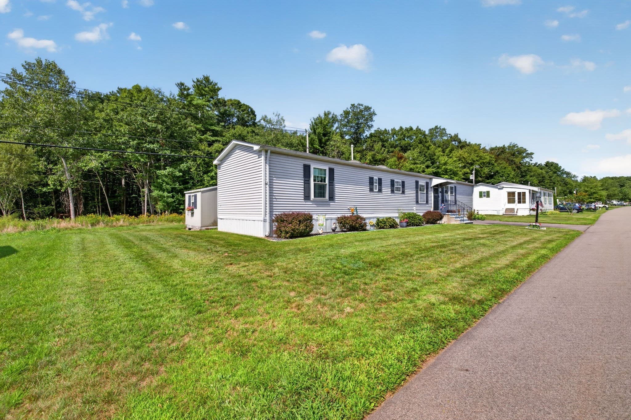 Mobile Home at 30 Tucker Terrace, Raynham MA 02767, Raynham, photo 31 of 34