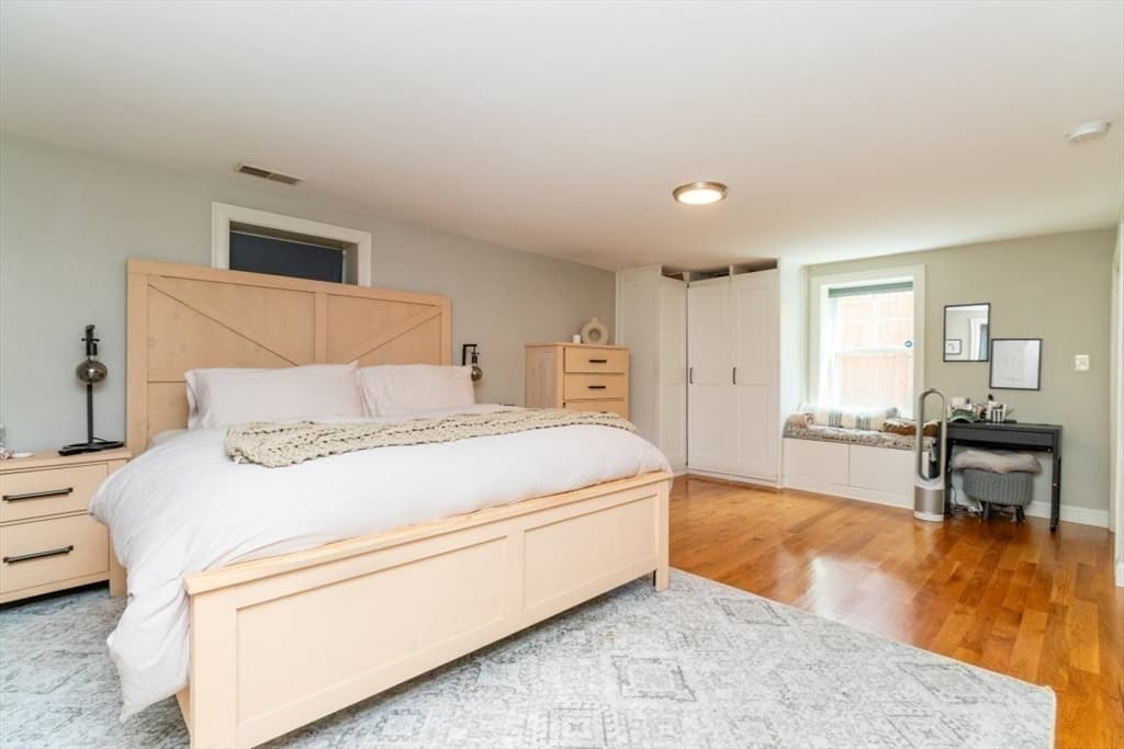 189 Shirley St # 1, Winthrop MA 02152 photo 18