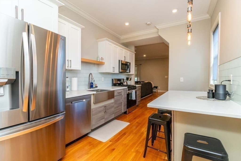 189 Shirley St # 1, Winthrop MA 02152 photo 8