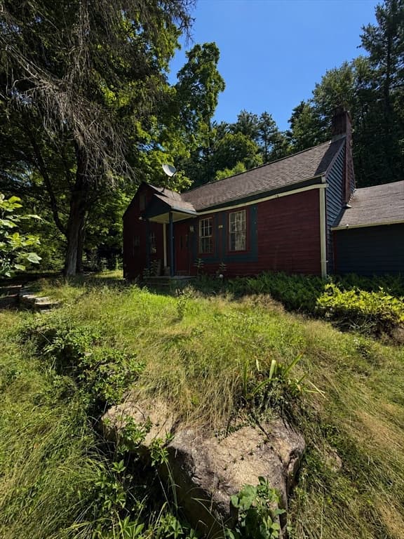 62 E Chestnut Hill Rd, Montague MA 01351 photo 2