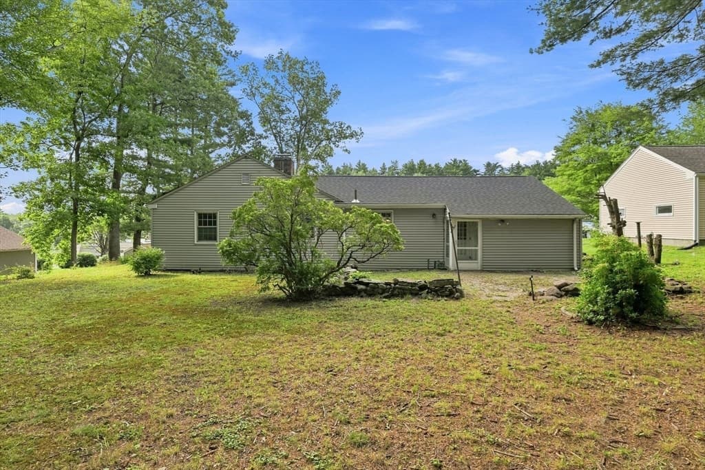 92 Oak Hollow Rd, Springfield MA 01128 photo 37