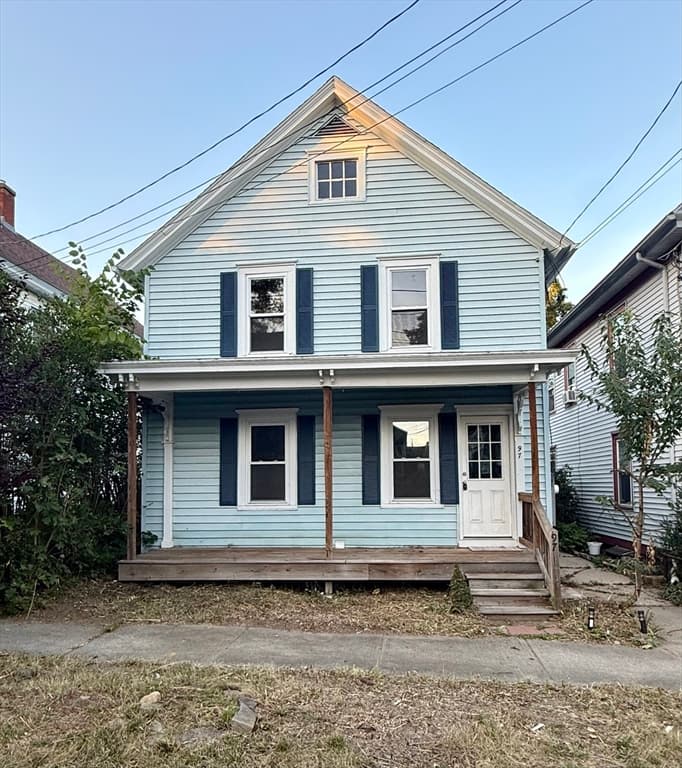 97 Second St, Montague MA 01376