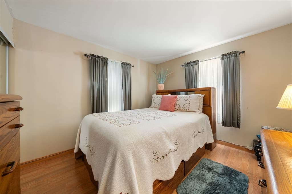 136 Laurie Ln, Lowell MA 01854 photo 20