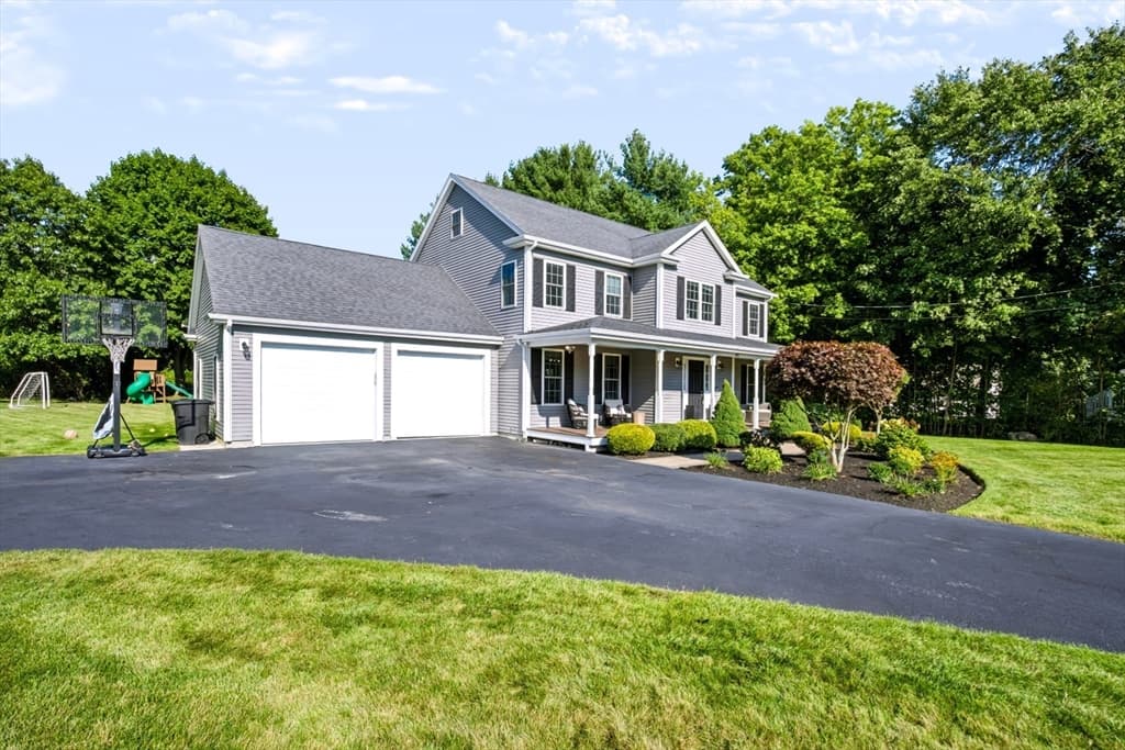 492 Sumner St, Stoughton MA 02072 photo 34