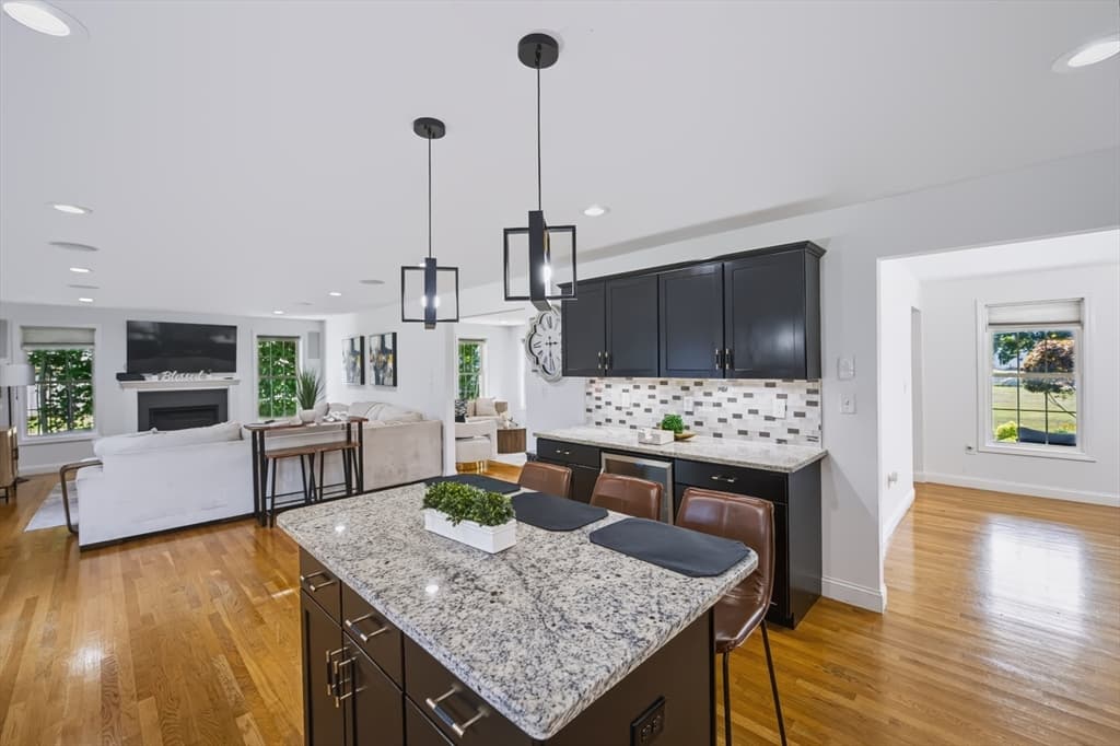 492 Sumner St, Stoughton MA 02072 photo 18