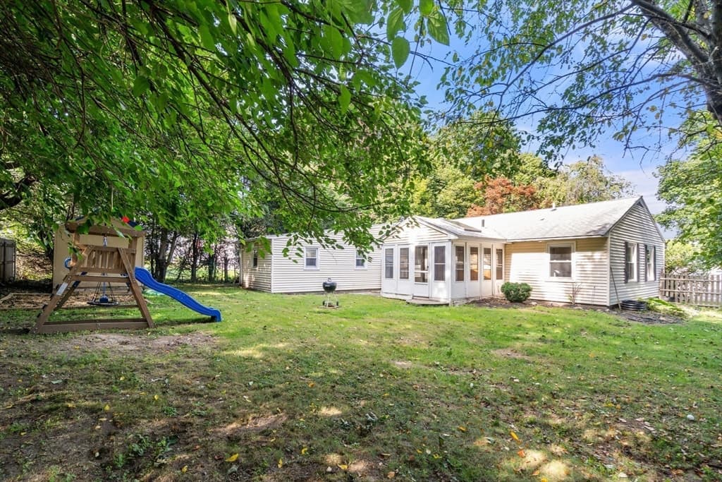 8 Vista Dr, Shrewsbury MA 01545 photo 20