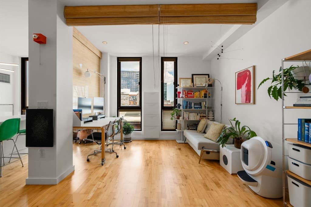 346 Congress Street # 608, Boston MA 02210 photo 5