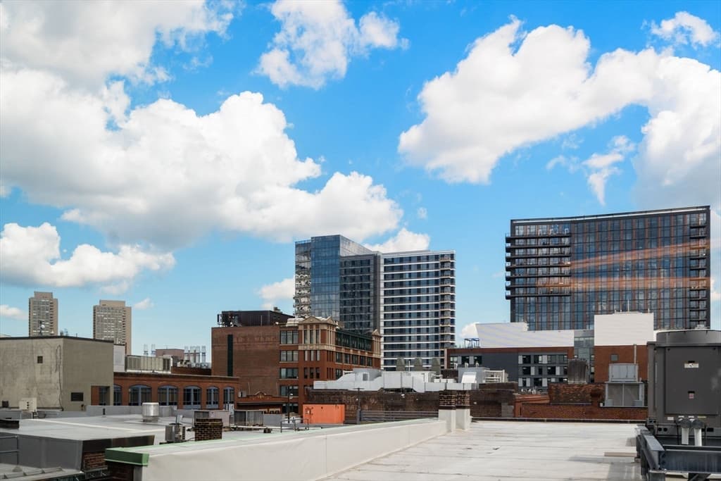 346 Congress Street # 608, Boston MA 02210 photo 20