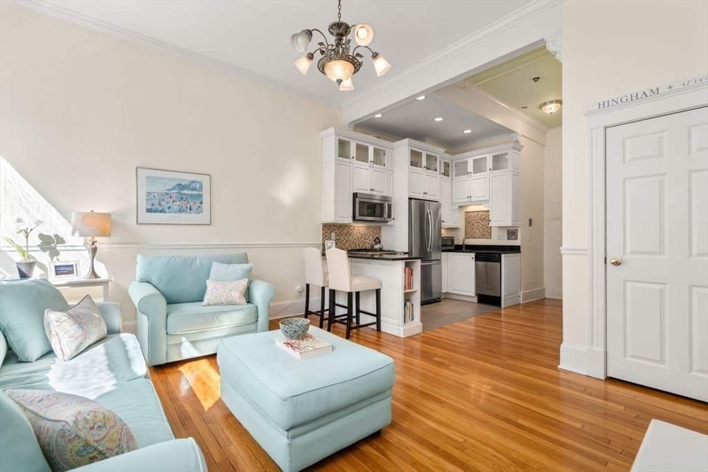 400 Marlborough St # 5, Boston MA 02115 photo 2