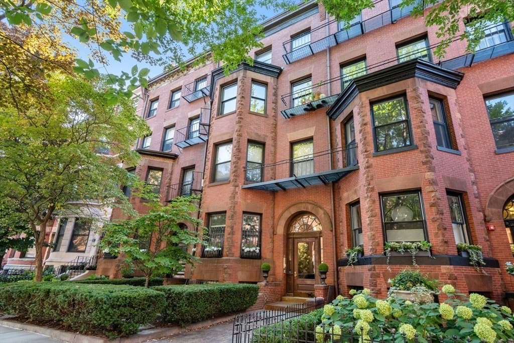 400 Marlborough St # 5, Boston MA 02115