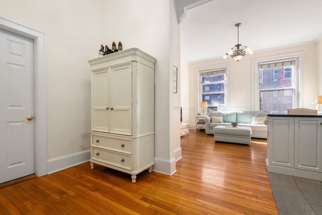 400 Marlborough St # 5, Boston MA 02115 photo 9