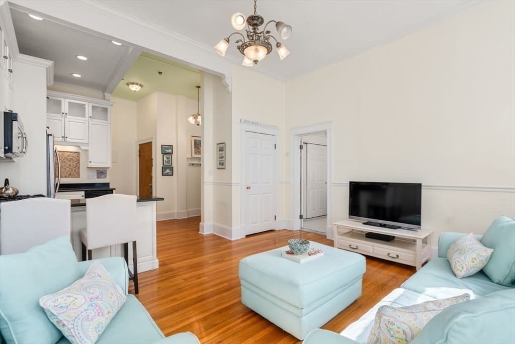 400 Marlborough St # 5, Boston MA 02115 photo 4