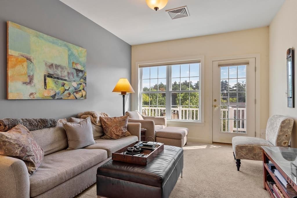 705 Autumn Ridge Dr # 705, Ayer MA 01432 photo 12