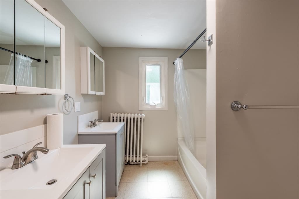 1136 N Pleasant St, Amherst MA 01002 photo 20