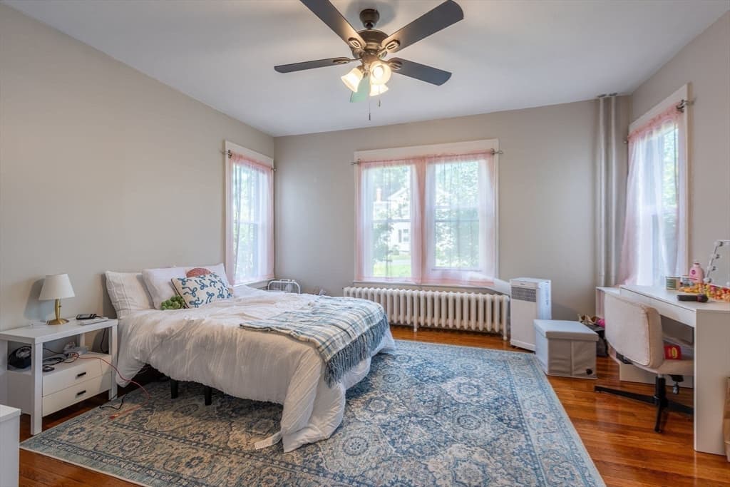 1136 N Pleasant St, Amherst MA 01002 photo 21