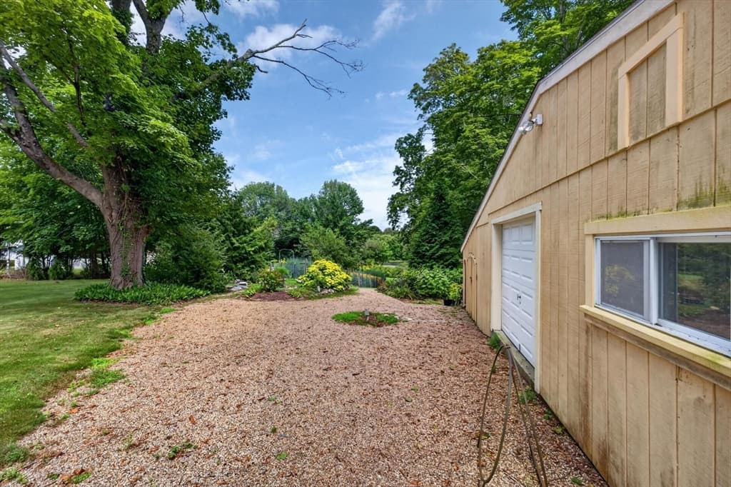 61 Highland Avenue, Dartmouth MA 02747 photo 24