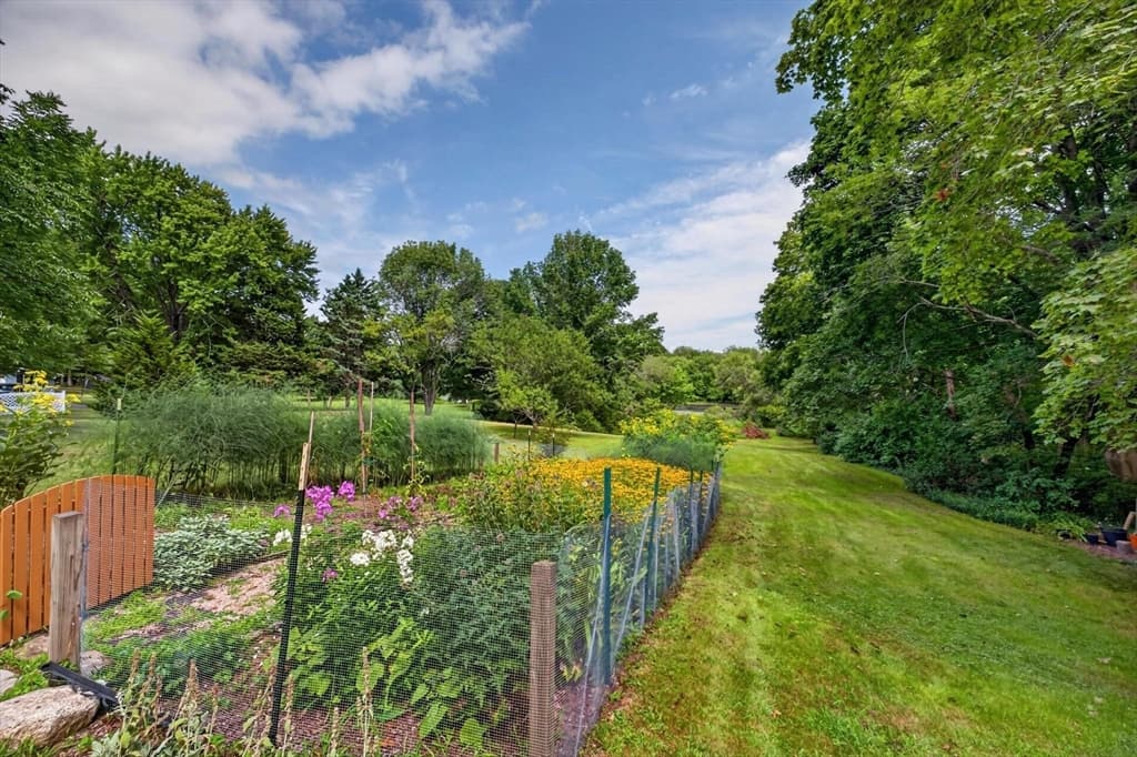 61 Highland Avenue, Dartmouth MA 02747 photo 34