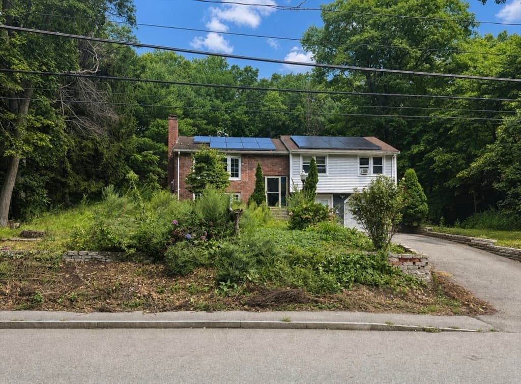 246 Pleasant Street, Franklin MA 02038