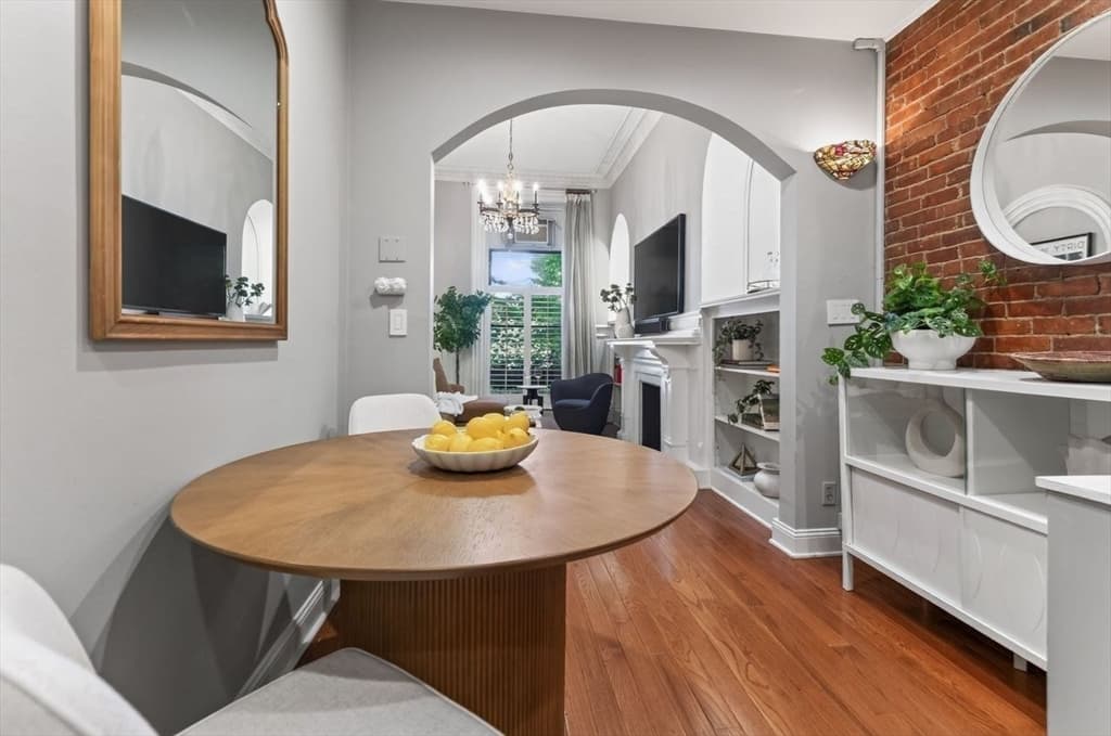 103 Beacon St # 1, Boston MA 02116 photo 6