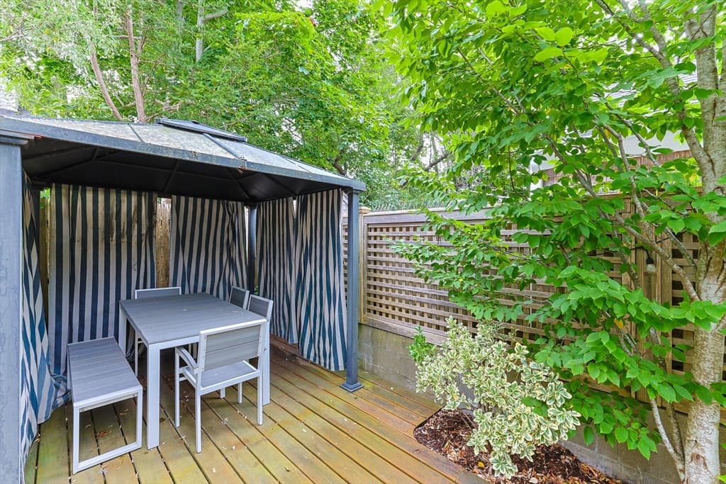48 Pleasant Street Unit 1, Provincetown MA 02657 photo 19