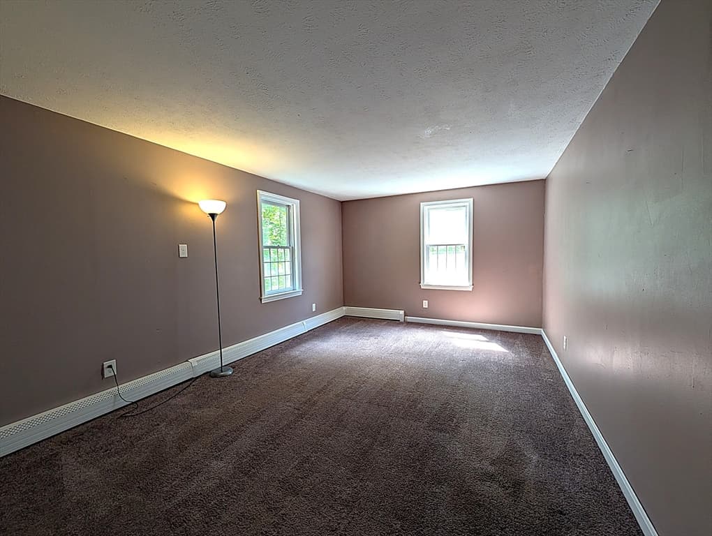 2 Nutfield Dr, Londonderry NH 03053 photo 34
