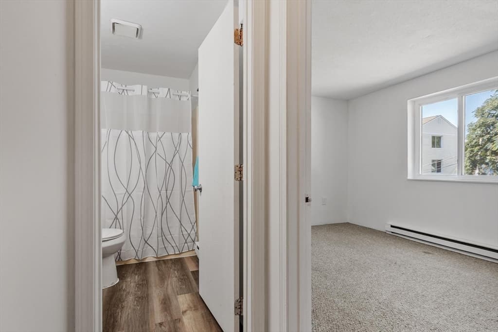 56 Edgeworth # 16, Worcester MA 01605 photo 19