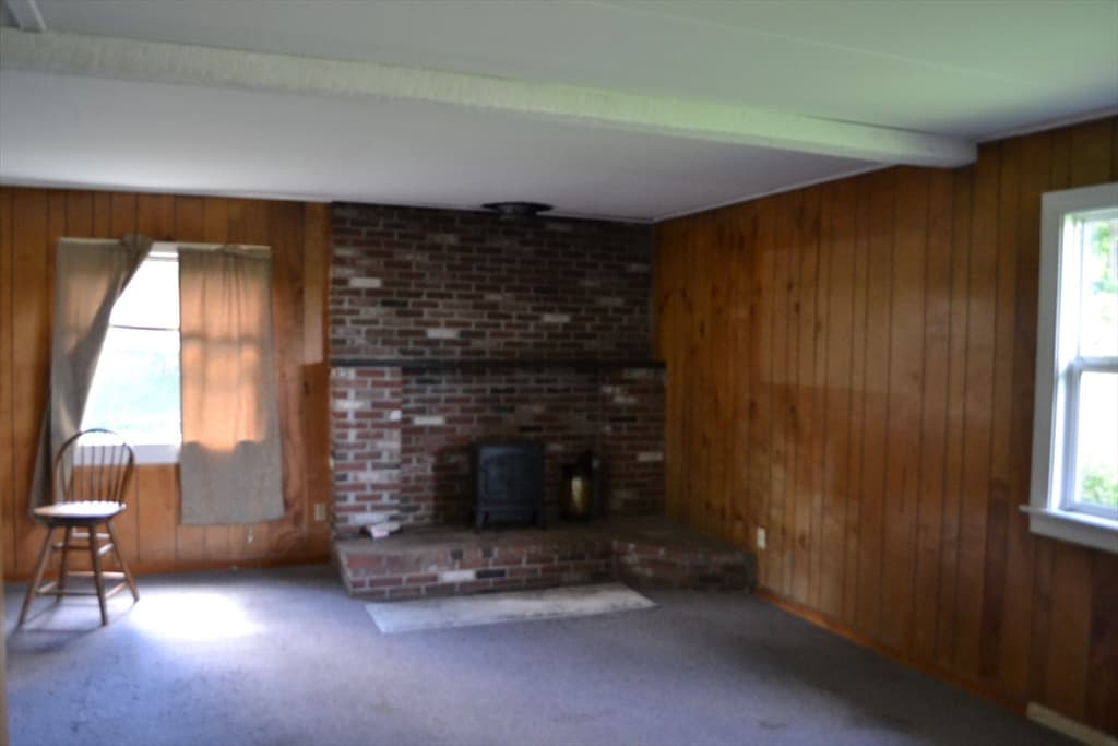 31 Winslow Ave, Leicester MA 01524 photo 7