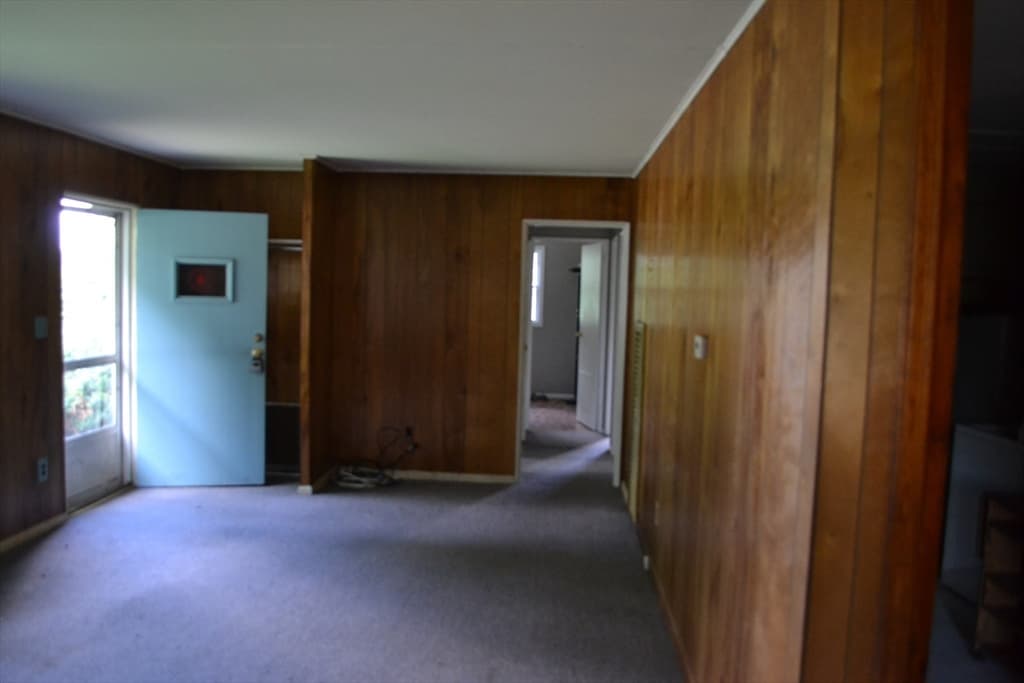 31 Winslow Ave, Leicester MA 01524 photo 9