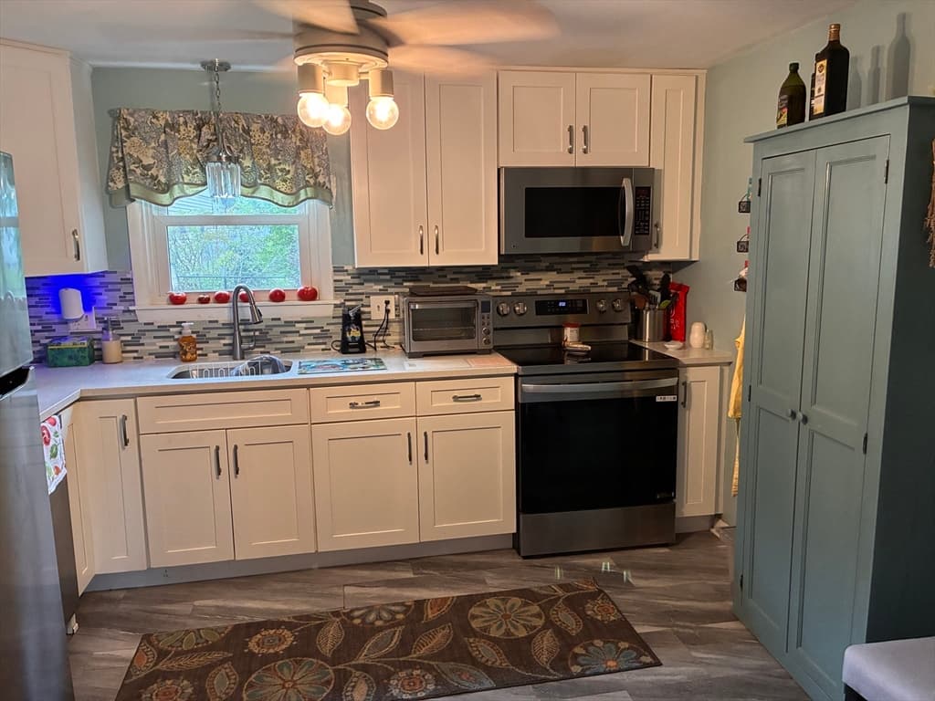 10 Alice St, Montague MA 01376 photo 9