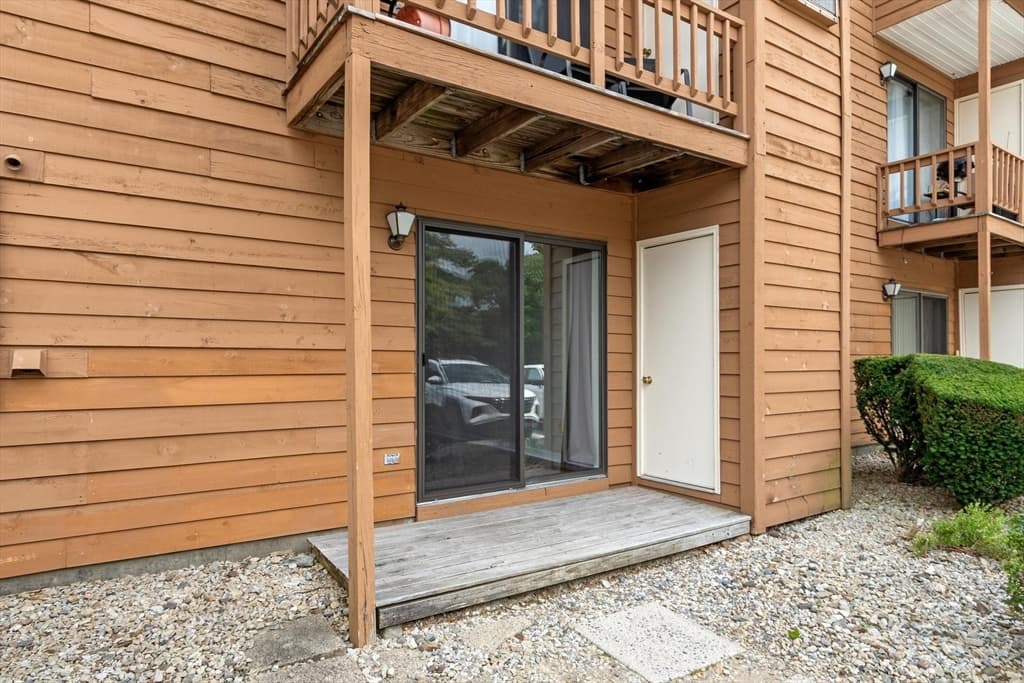 Condominium at 70 West Meadow Road Bldg 74 # 10, Haverhill MA 01832, Haverhill, photo 16 of 29