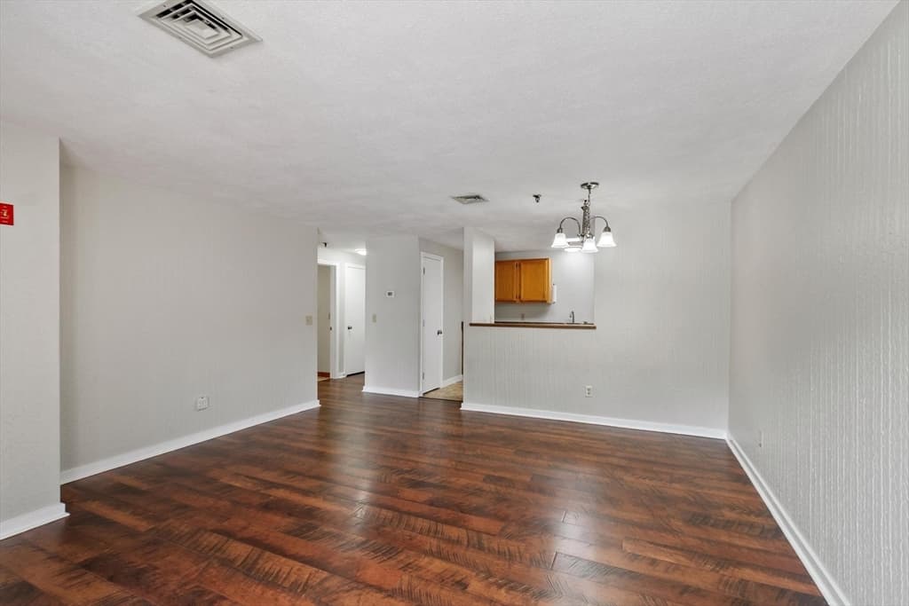 Condominium at 70 West Meadow Road Bldg 74 # 10, Haverhill MA 01832, Haverhill, photo 3 of 29