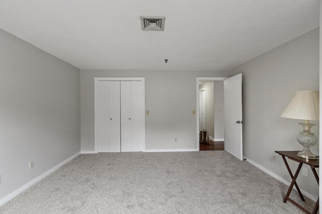 Condominium at 70 West Meadow Road Bldg 74 # 10, Haverhill MA 01832, Haverhill, photo 11 of 29