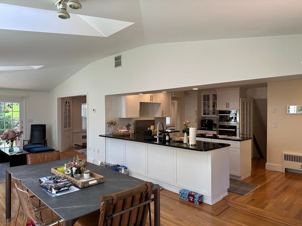45 Wellesley Rd, Belmont MA 02478 photo 8