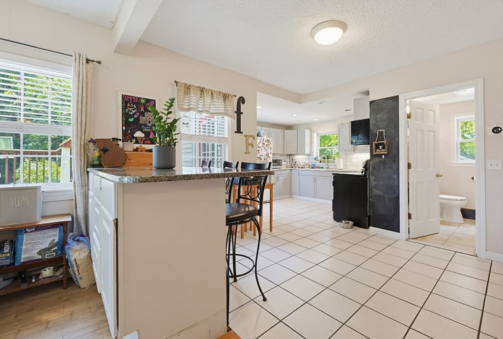 485 Mendon Rd, Attleboro MA 02703 photo 16