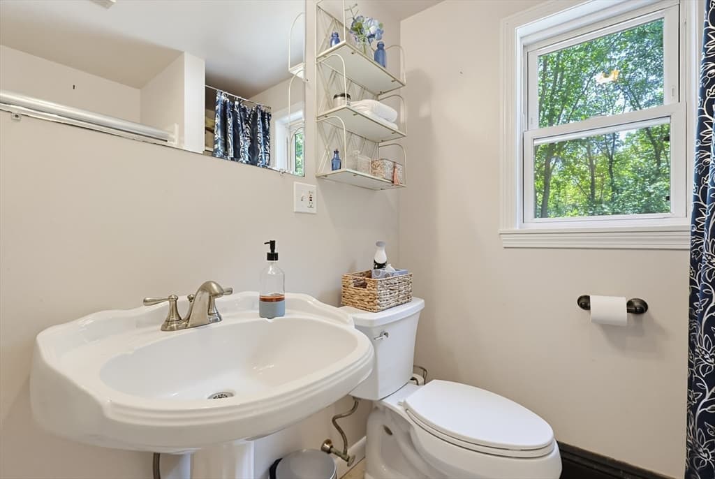 485 Mendon Rd, Attleboro MA 02703 photo 38