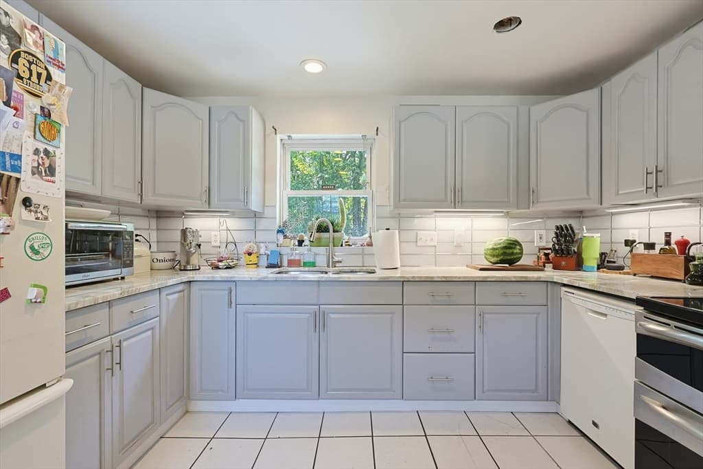 485 Mendon Rd, Attleboro MA 02703 photo 14