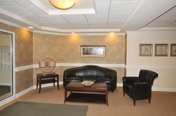 2303 Briarwood Vlg # 2303, Clinton MA 01510 photo 3