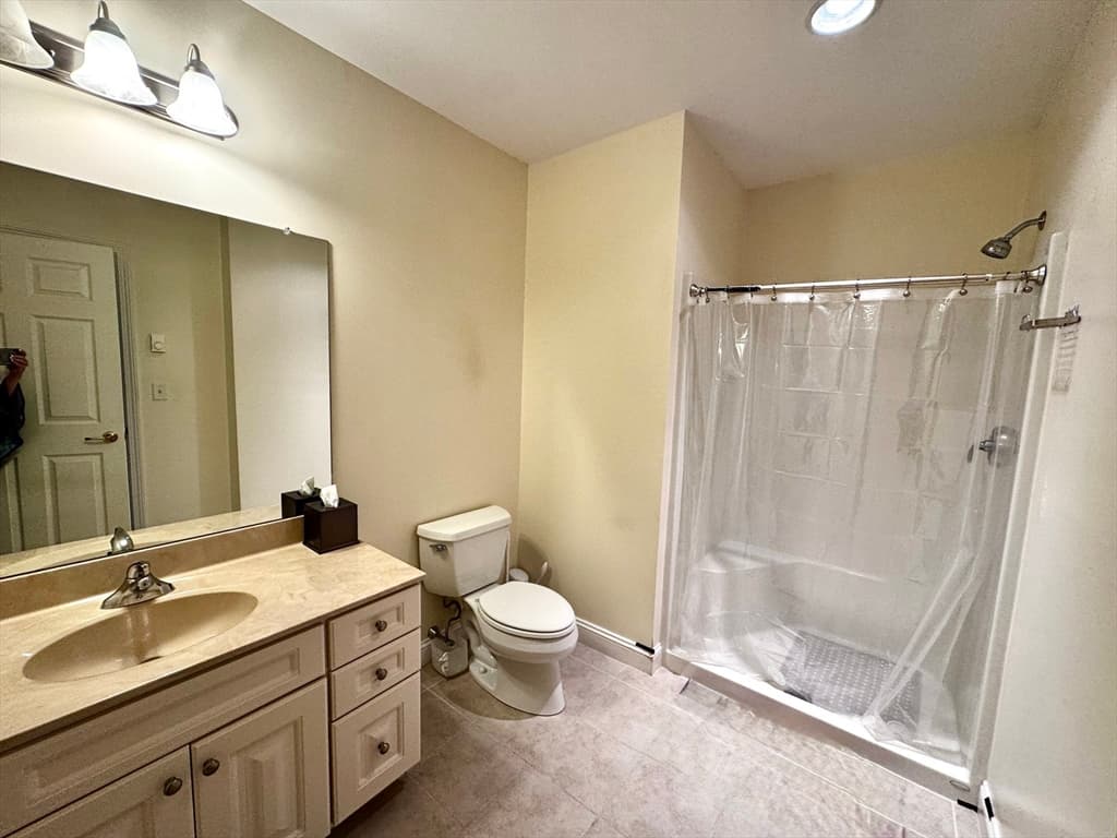 2303 Briarwood Vlg # 2303, Clinton MA 01510 photo 14