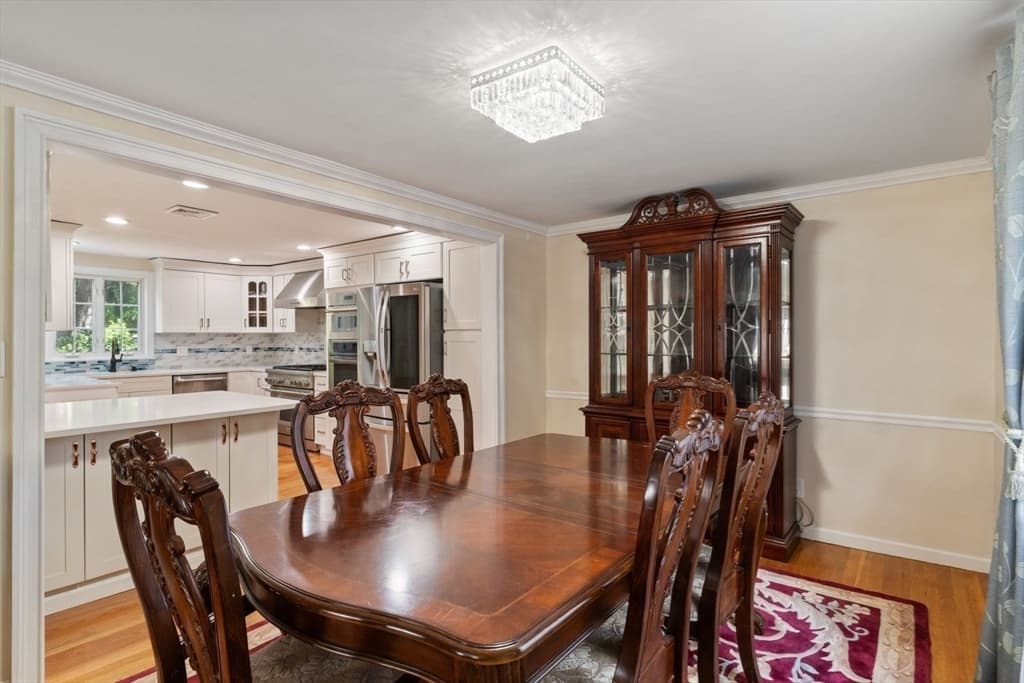 560 Worcester St, Wellesley MA 02481 photo 10